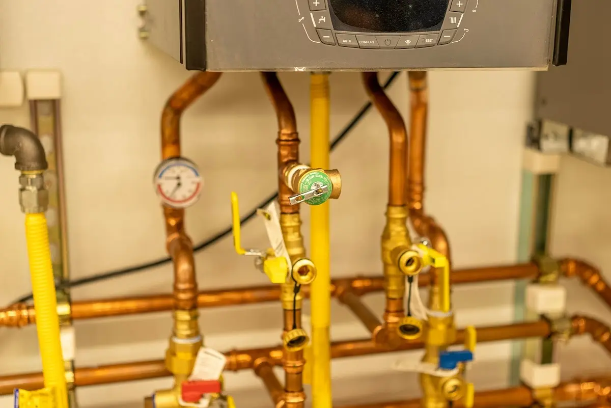 Licensed technician providing Pipe Repair for a homeowner in Hillview